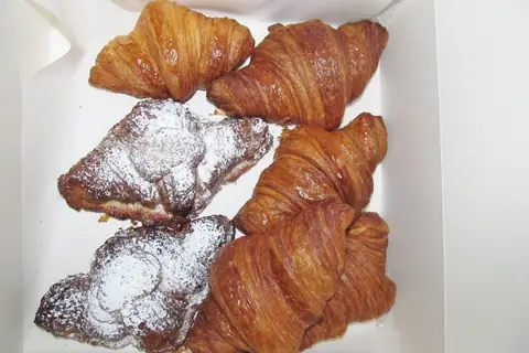Eleanor's Bakery & Cafe photo 2